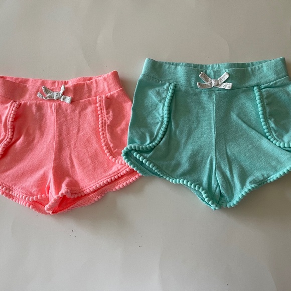 Bundle of 2 Tommy Bahama Short Sets Girls size 4 - Picture 7 of 15